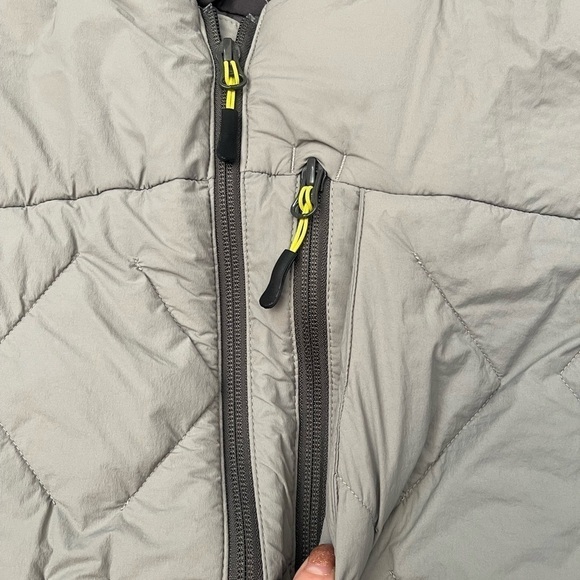 Duluth Trading Company Men’s Quilted Vest Size 2XL - Picture 2 of 5